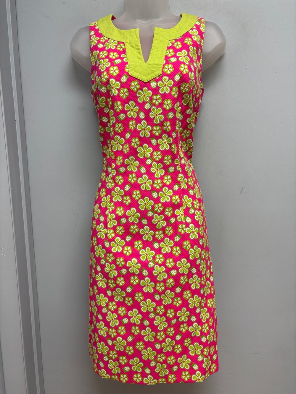 Lilly Pulitzer Pink Green Floral Sleeveless Shift Dress Size 6